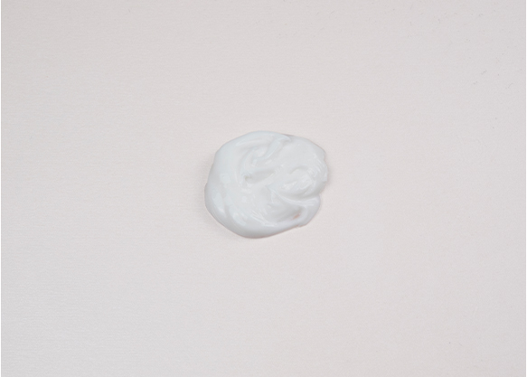 Crème visage anti-âge légère & soyeuse